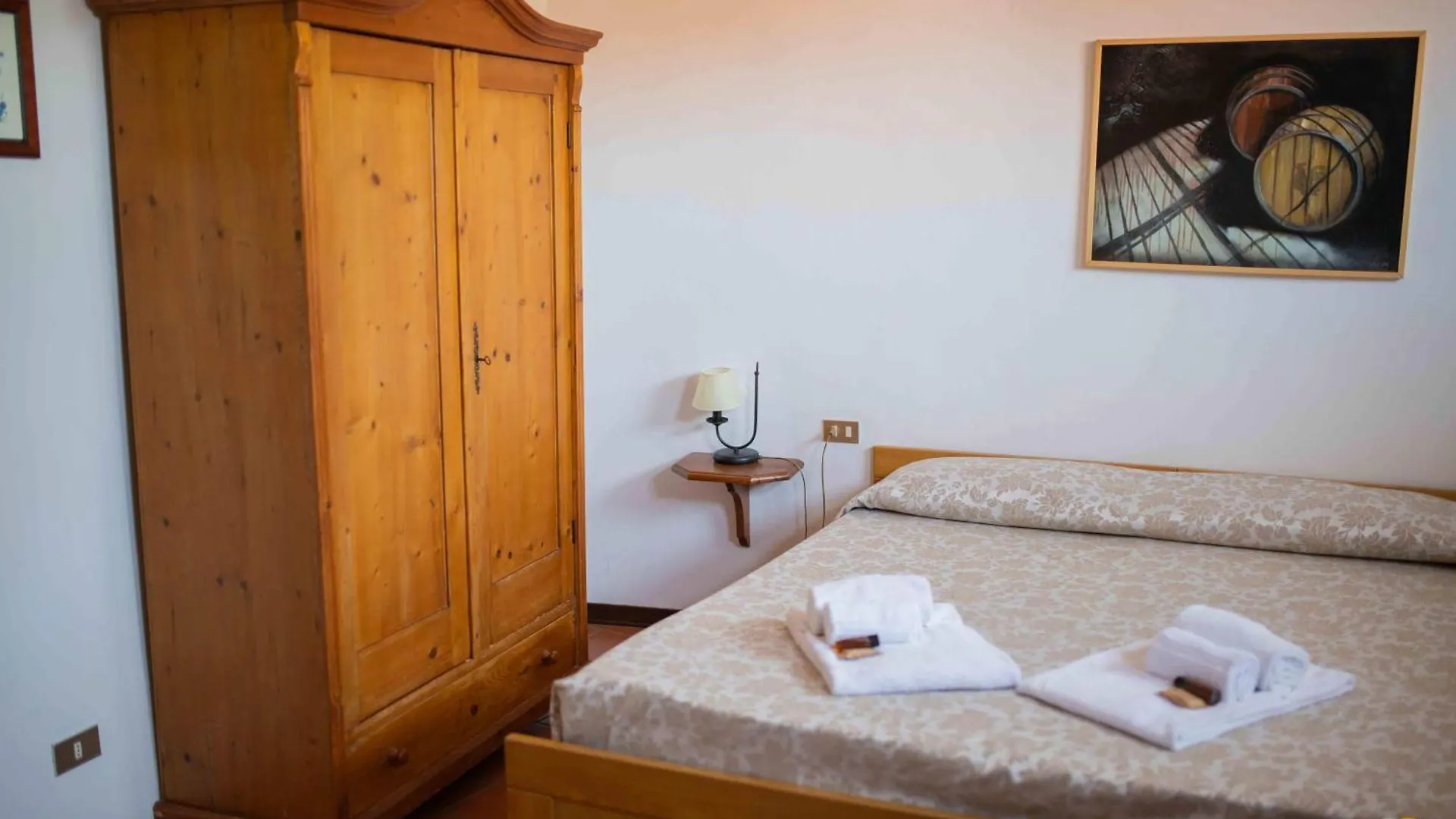 Farm stay Terre Di Melazzano - Le Case Di Chiara Greve in Chianti Italy